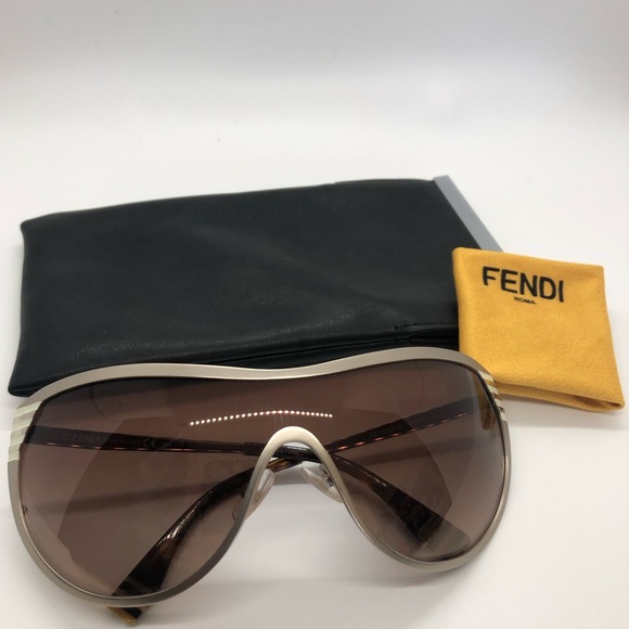 Fendi Accessories - FENDi Gold Shield Sunglasses 🕶